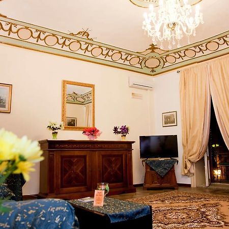 B&B Locami Piazzetta Messinese Palermo Kültér fotó