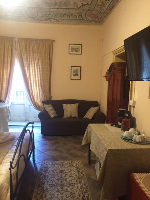B&B Locami Piazzetta Messinese Palermo Kültér fotó