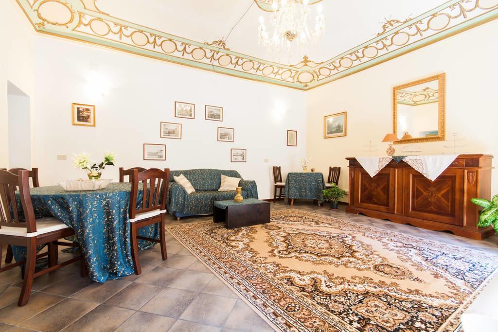 B&B Locami Piazzetta Messinese Palermo Kültér fotó