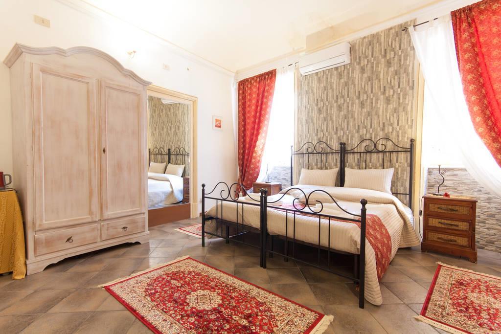 B&B Locami Piazzetta Messinese Palermo Kültér fotó